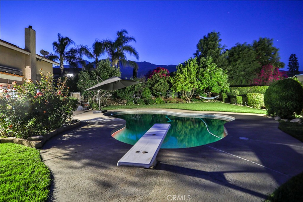 6073 Cameo Street