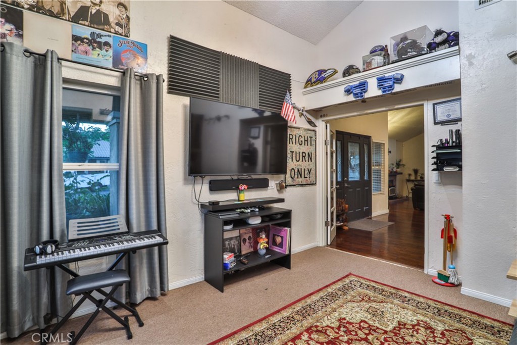 6073 Cameo Street