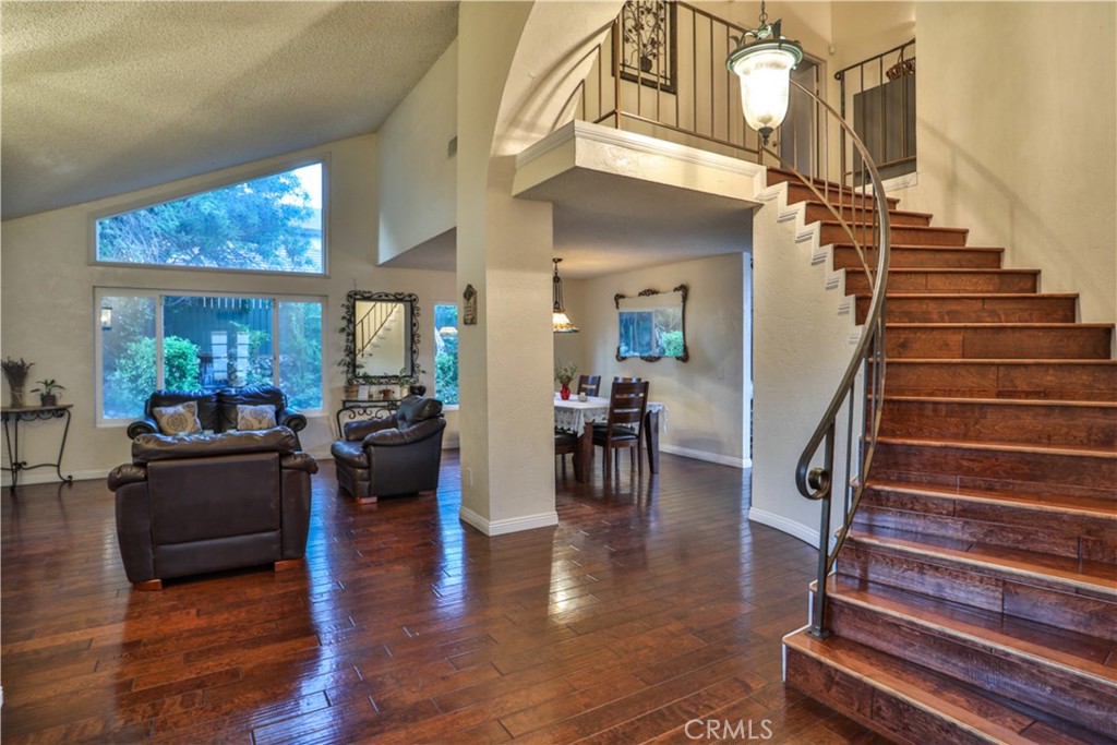 6073 Cameo Street