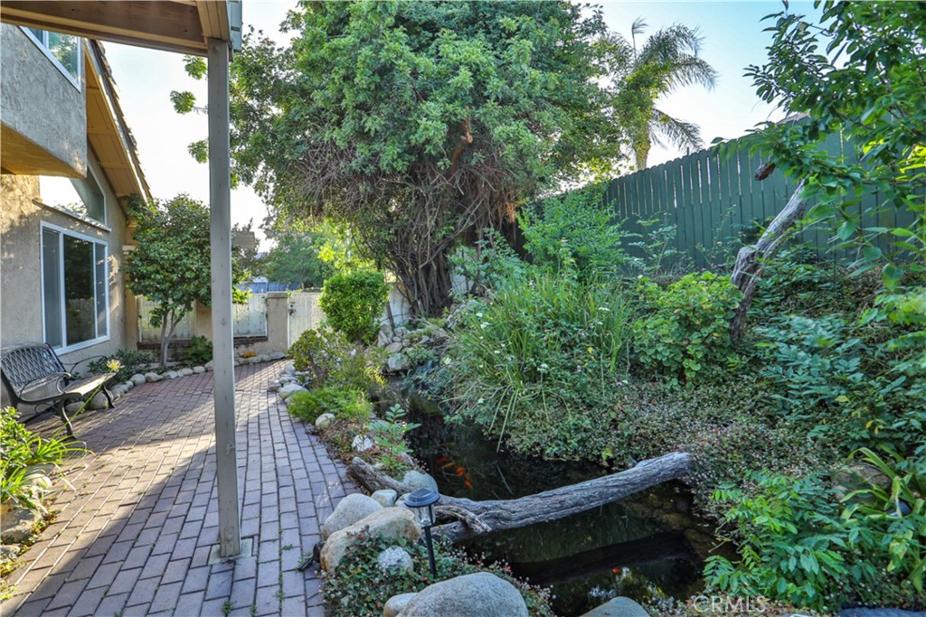 6073 Cameo Street