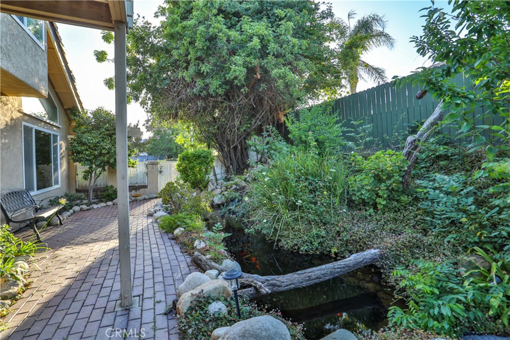 6073 Cameo Street