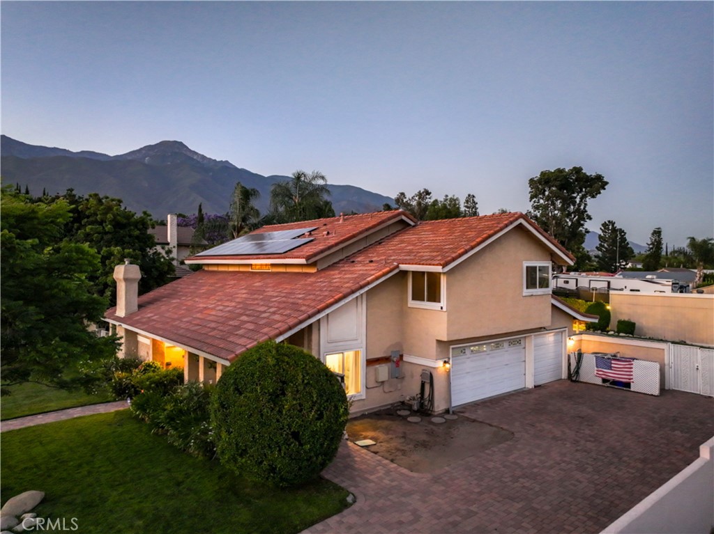 6073 Cameo Street