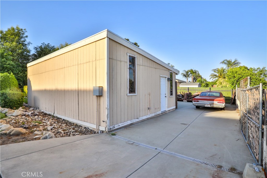 6073 Cameo Street