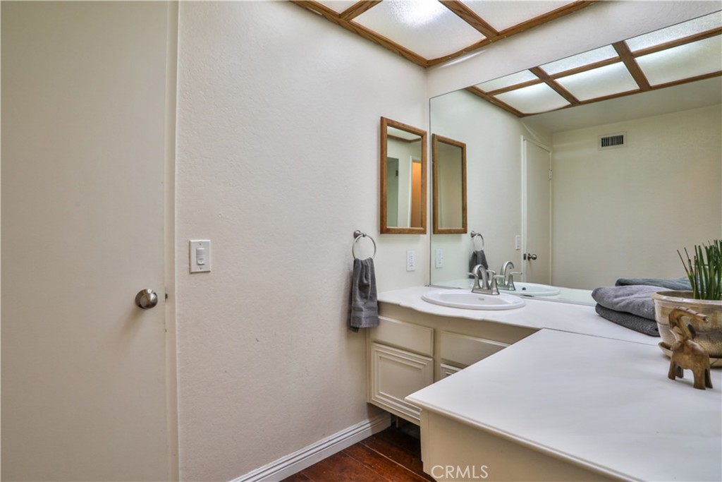6073 Cameo Street