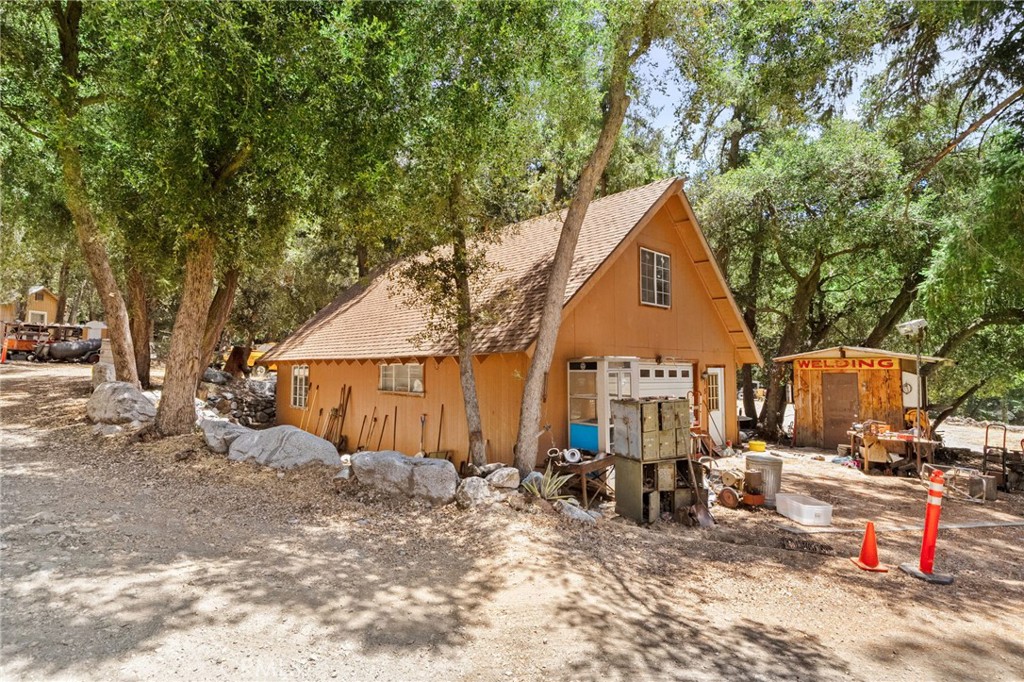 501 S Mountain Avenue