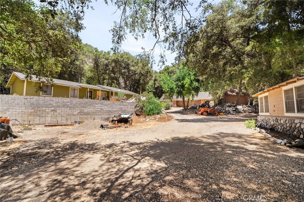 501 S Mountain Avenue