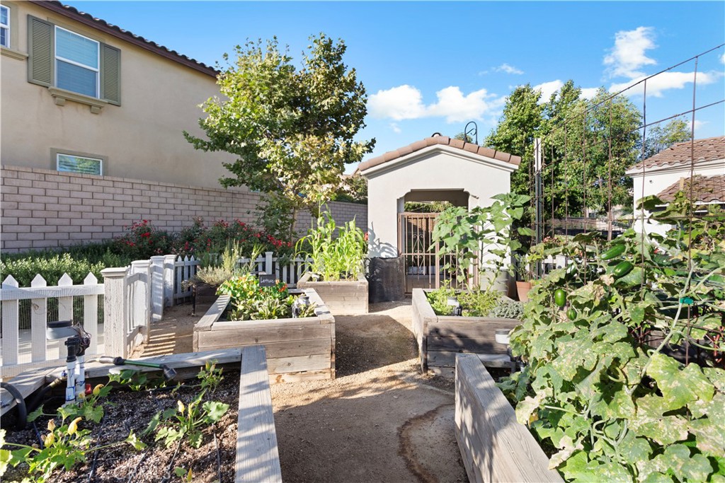 839 Cranberry Way