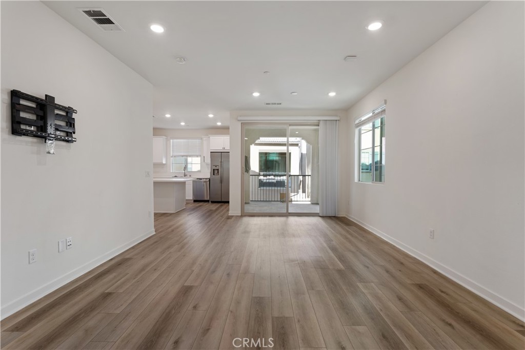 839 Cranberry Way