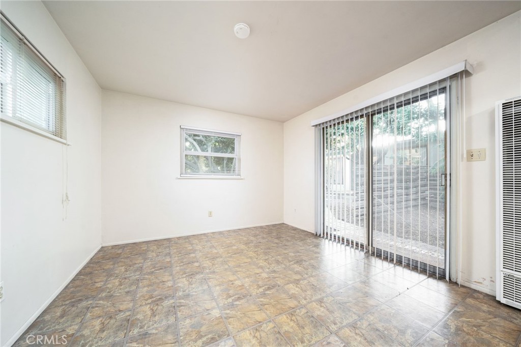 644 W 10th Street