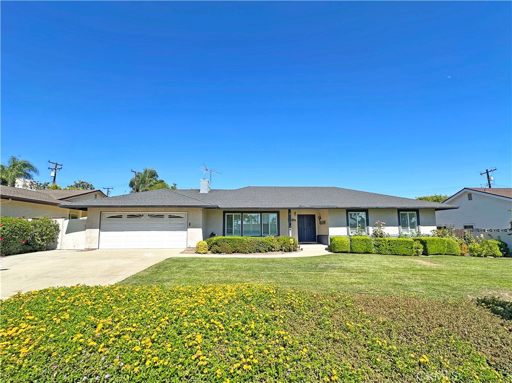 1562 Whittier Avenue