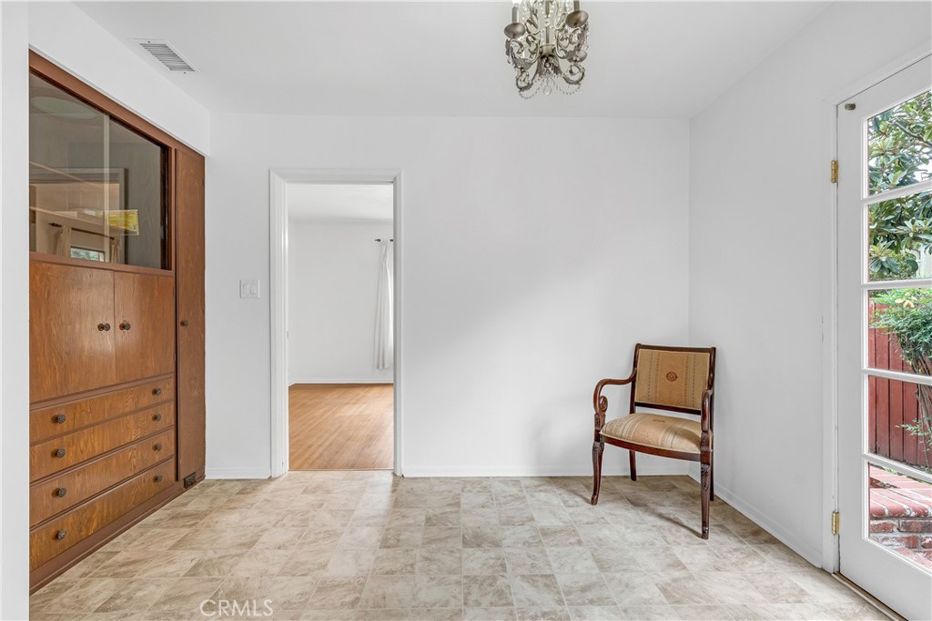 515 W Eleventh Street