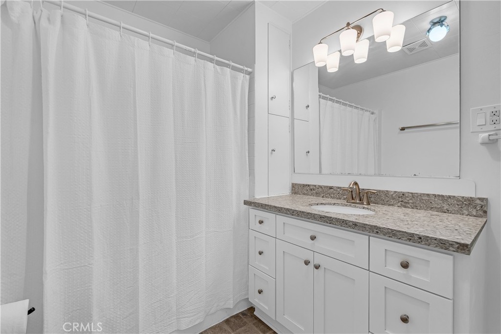 515 W Eleventh Street