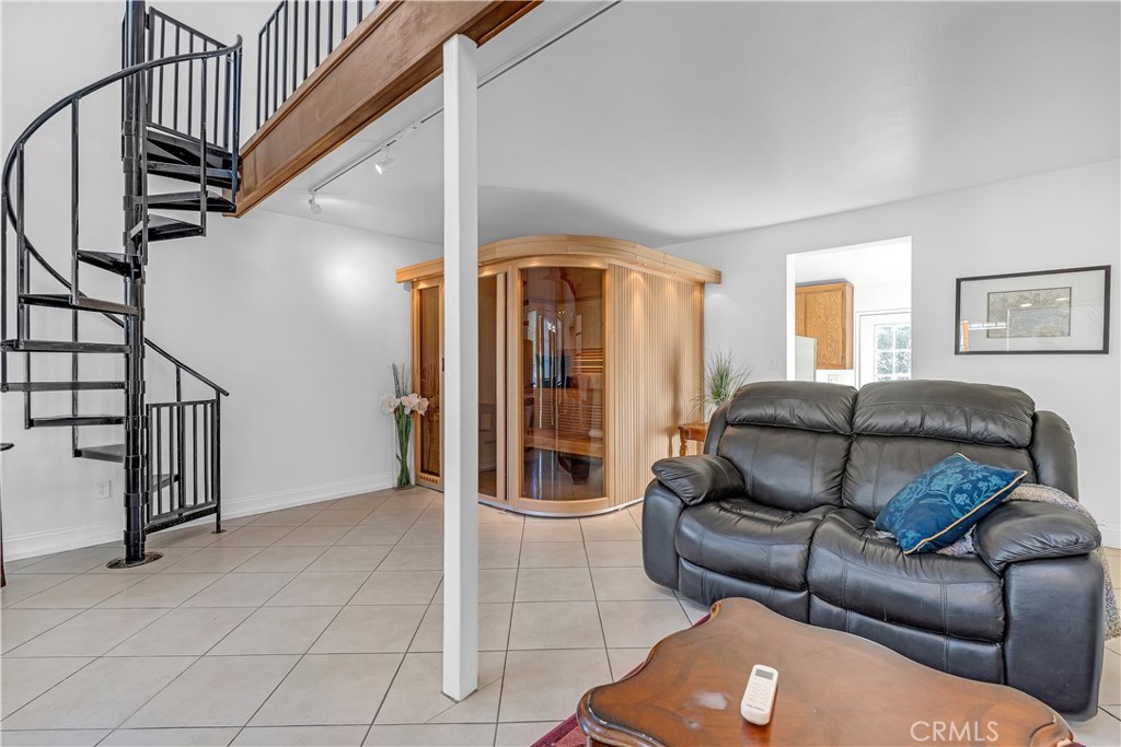 300 E Baseline Road