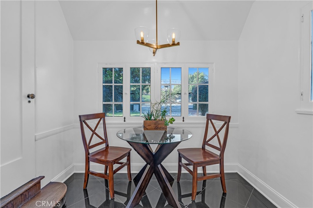 300 E Baseline Road
