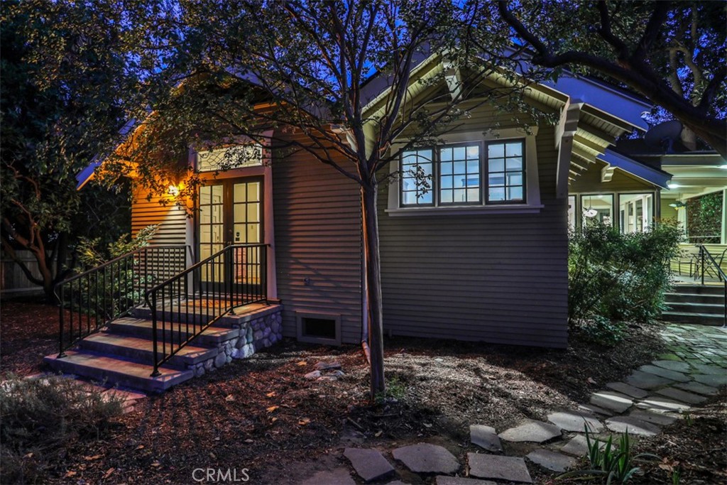 357 W 10th