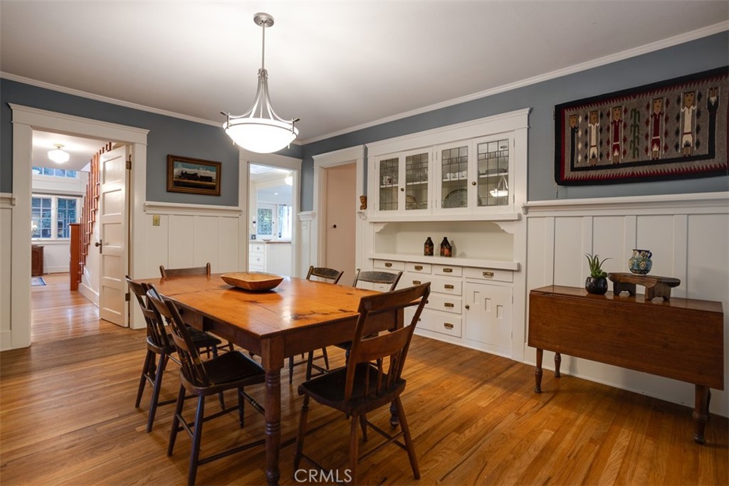 357 W 10th