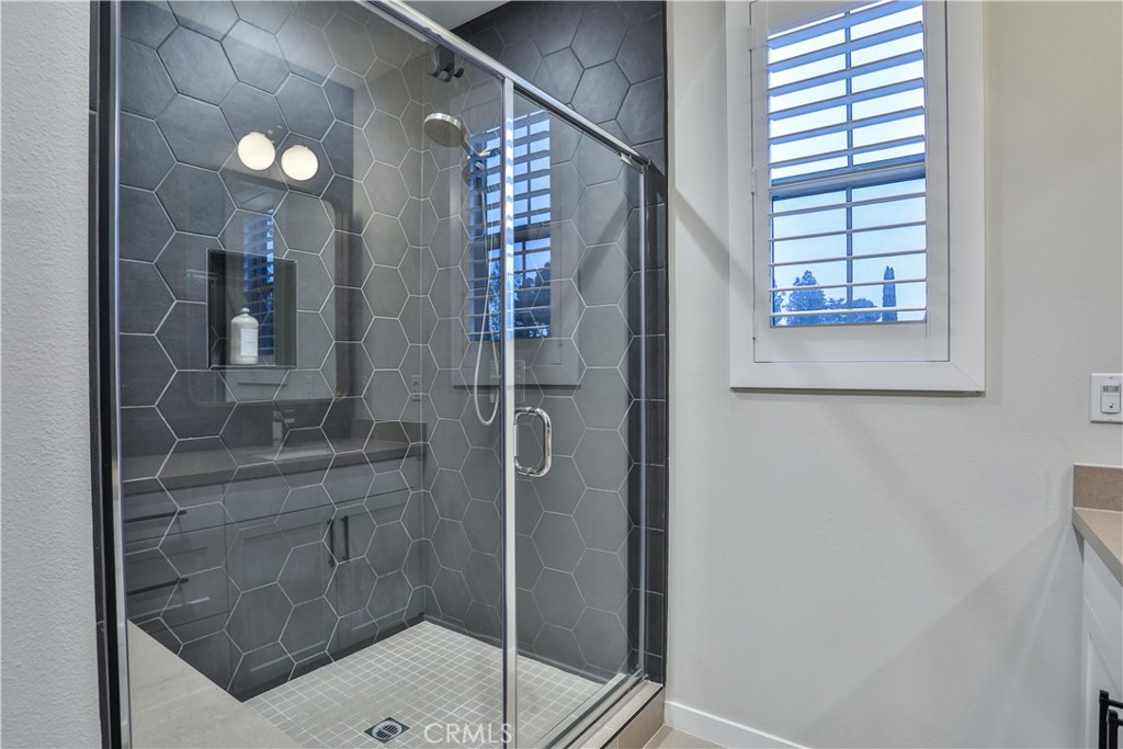 1419 N Indian Hill Boulevard