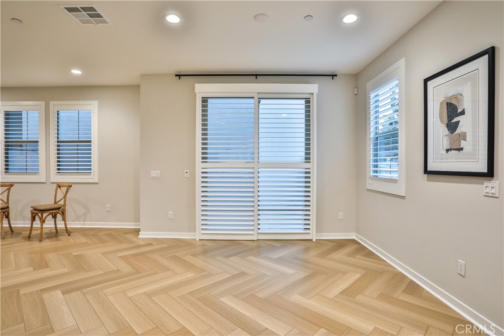 1419 N Indian Hill Boulevard