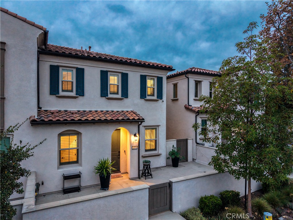 1419 N Indian Hill Boulevard