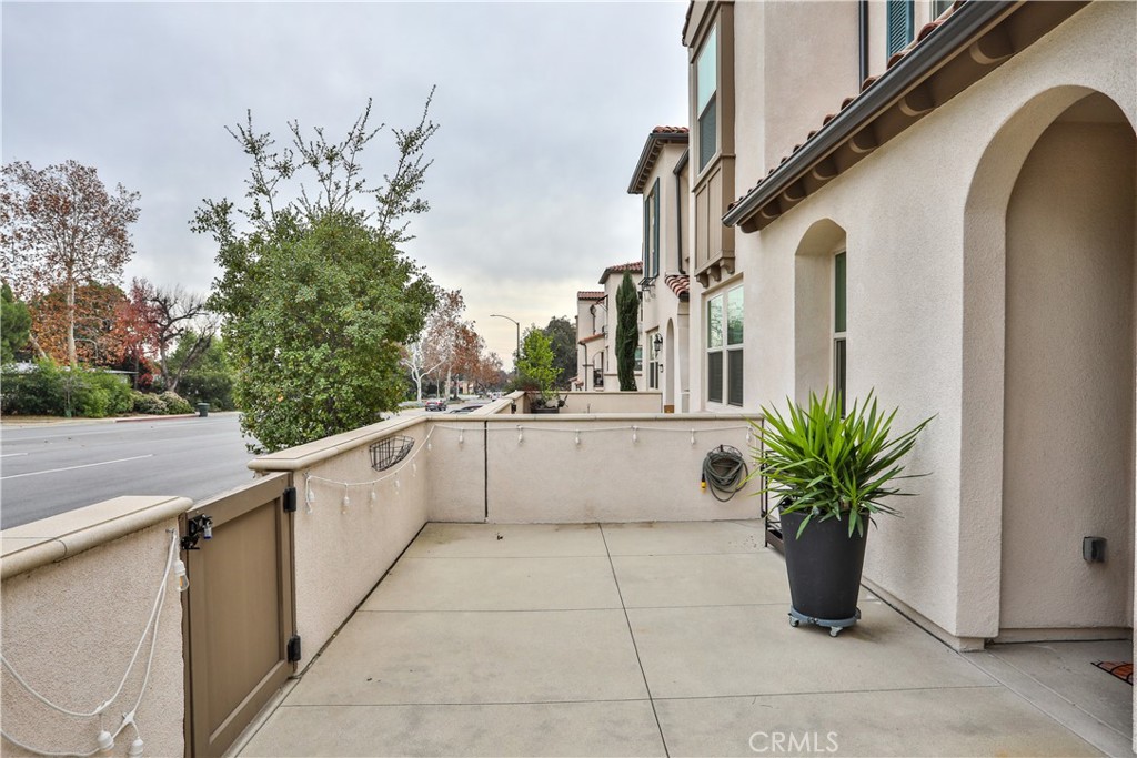 1419 N Indian Hill Boulevard