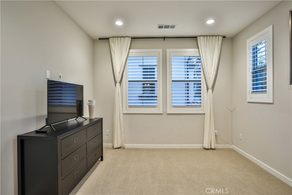 1419 N Indian Hill Boulevard