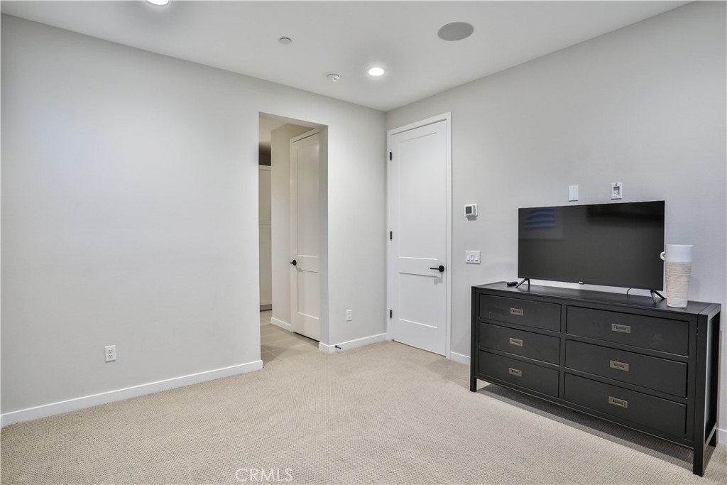 1419 N Indian Hill Boulevard