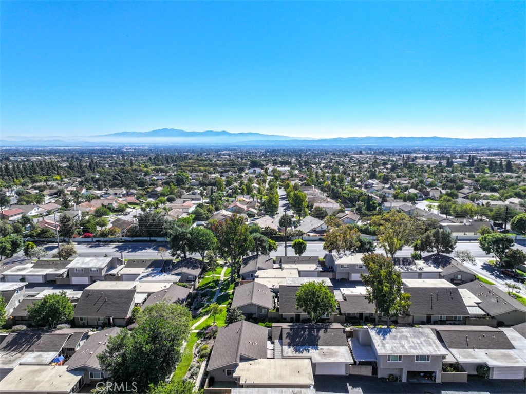 1619 Carmel Circle W