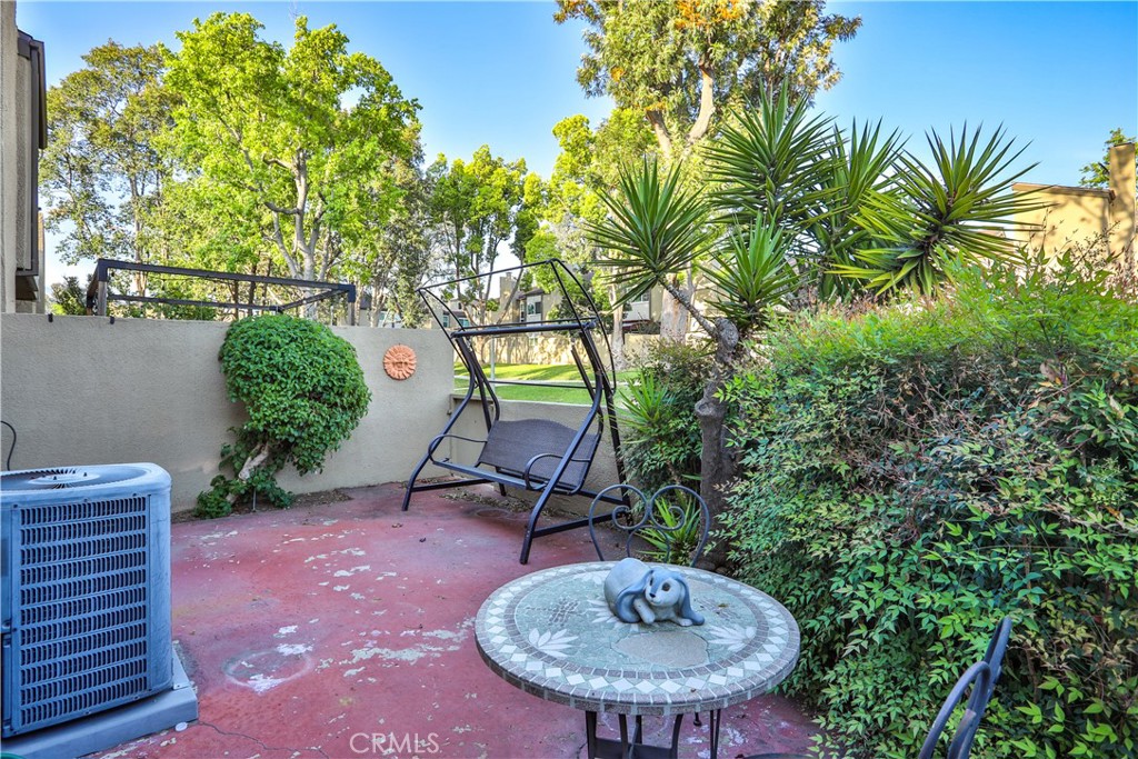 672 Greendale Lane
