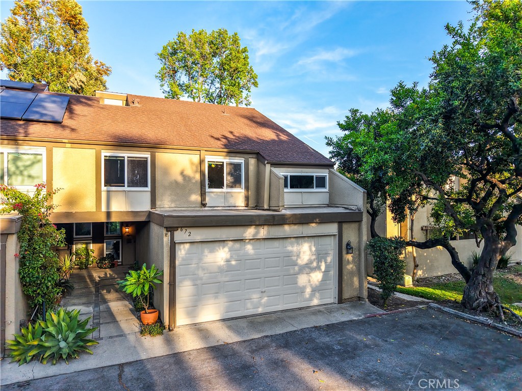 672 Greendale Lane