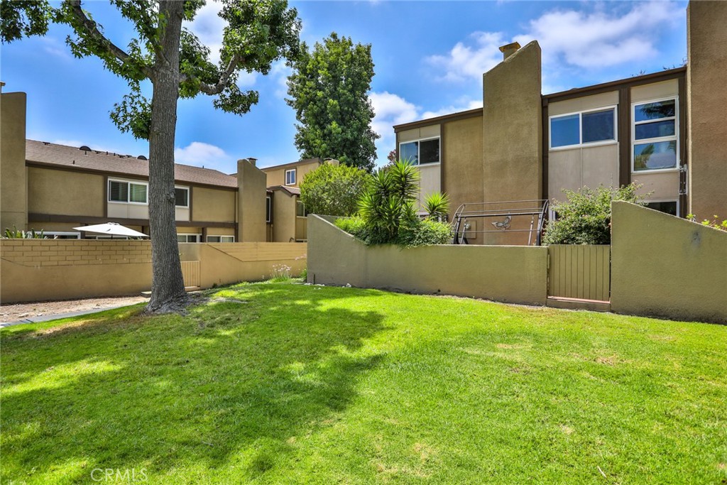 672 Greendale Lane