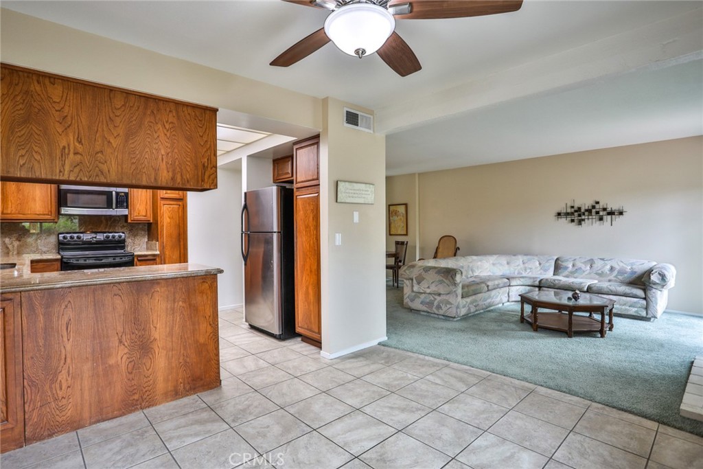 672 Greendale Lane