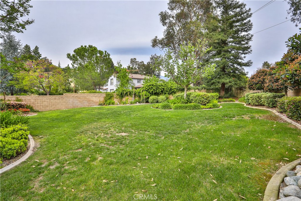 668 Adirondack Lane