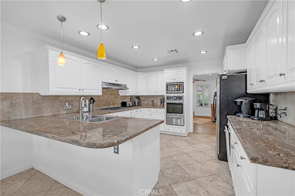 2120 Capuchin Way