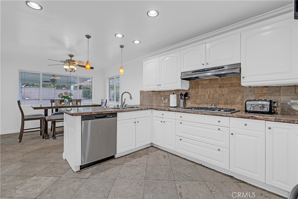 2120 Capuchin Way