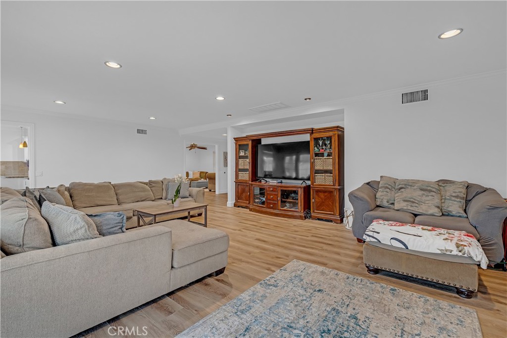 2120 Capuchin Way