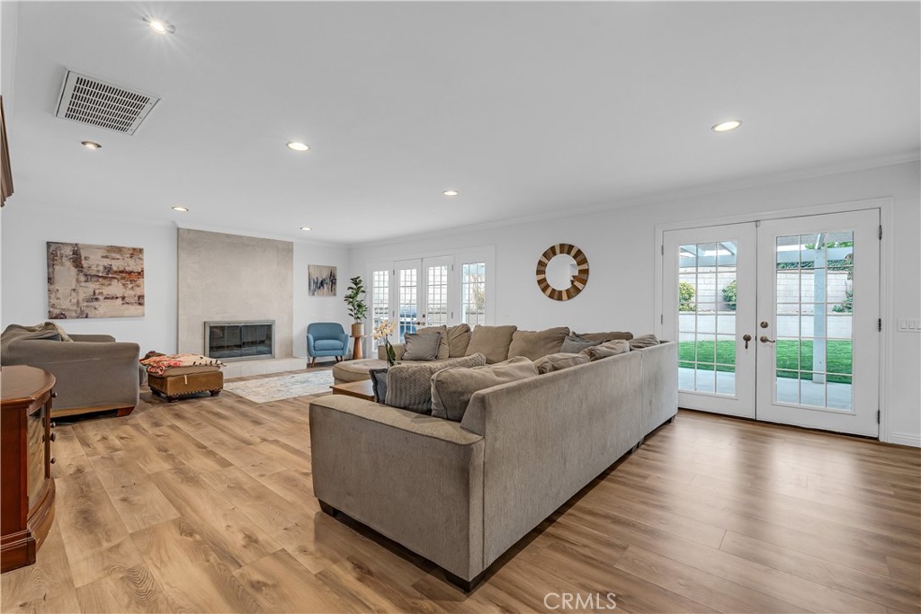2120 Capuchin Way
