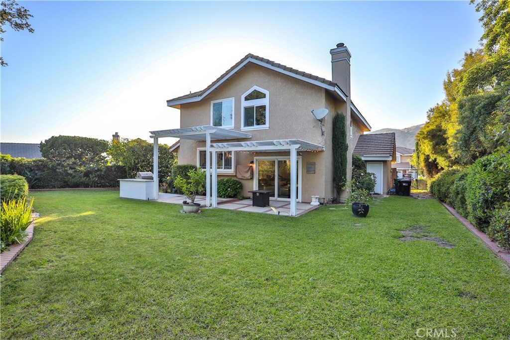 1838 Via Arroyo