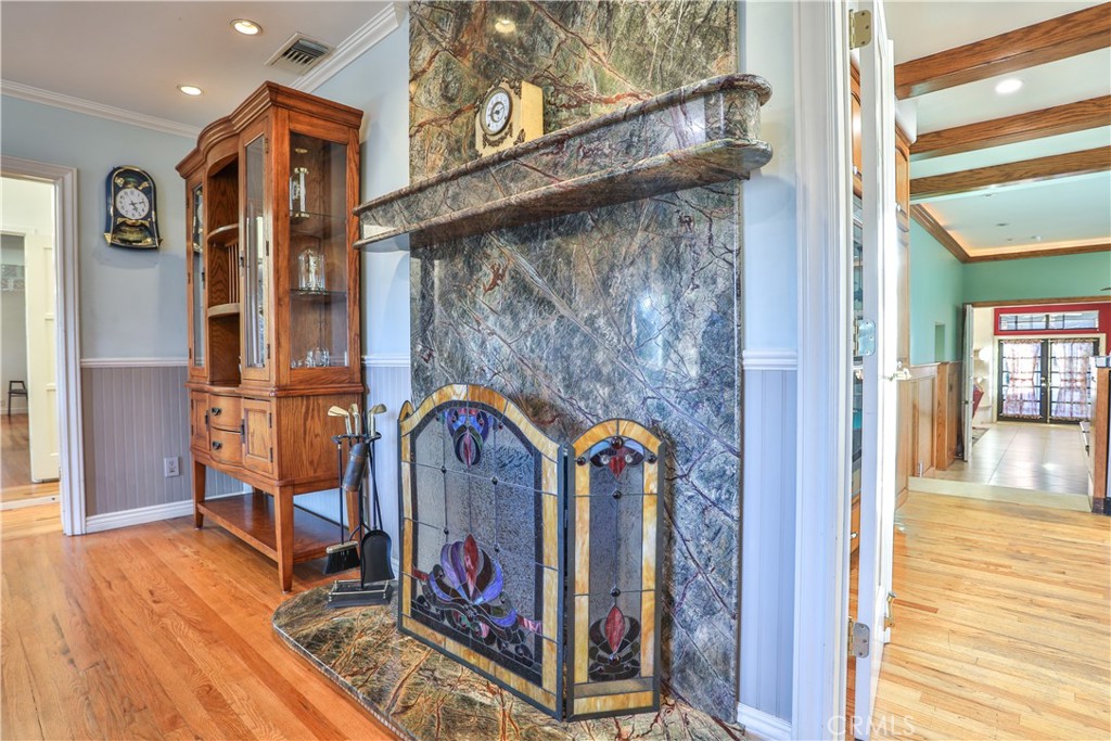 436 Oakdale Drive