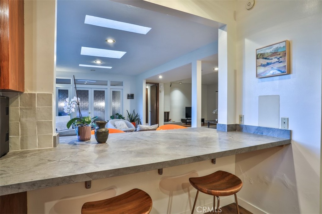 701 Kilbourne