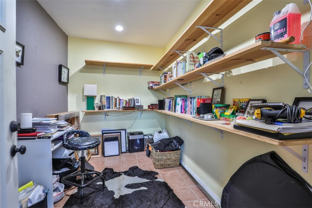 701 Kilbourne