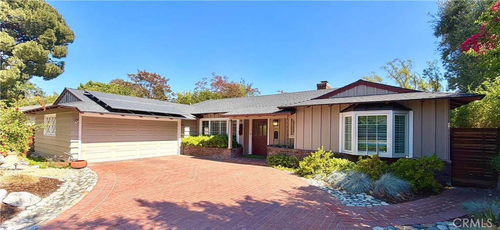 666 W 9th Street