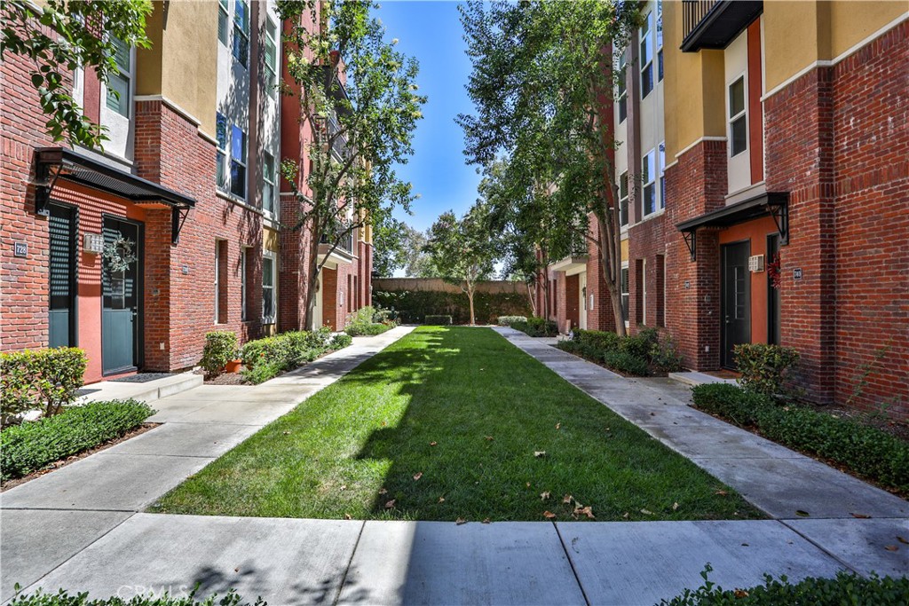 744 W 1st Street