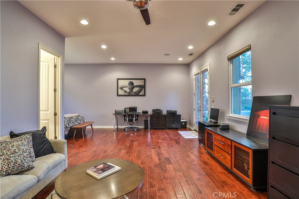 13052 Via Tesoro Drive