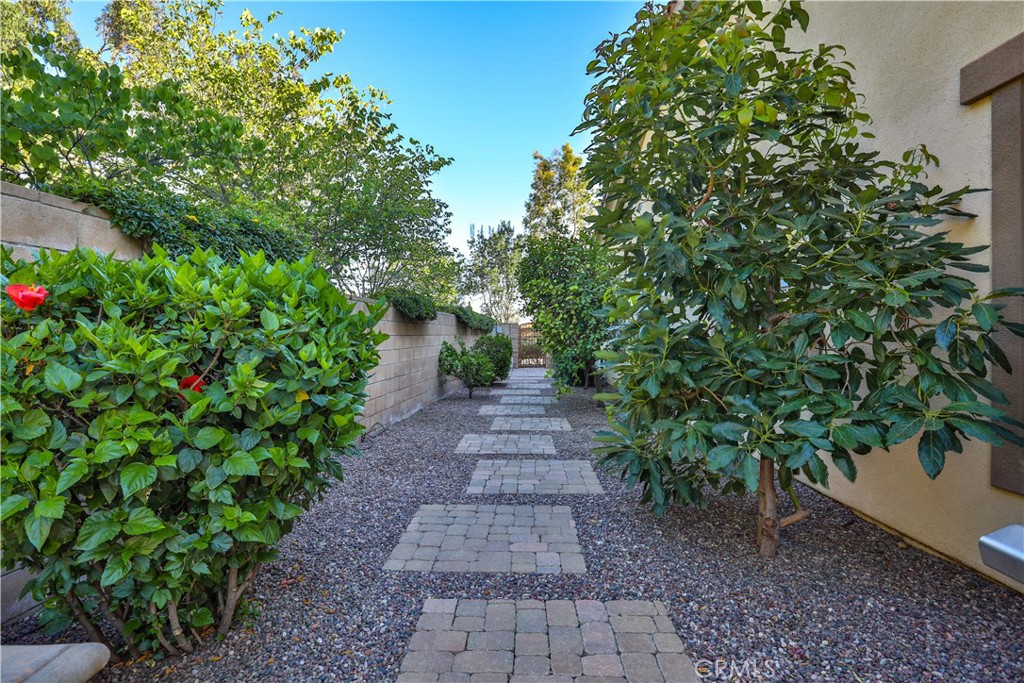 13052 Via Tesoro Drive