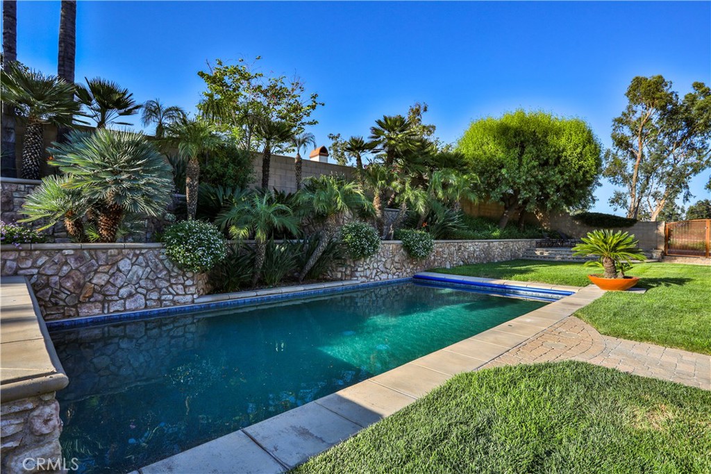 13052 Via Tesoro Drive