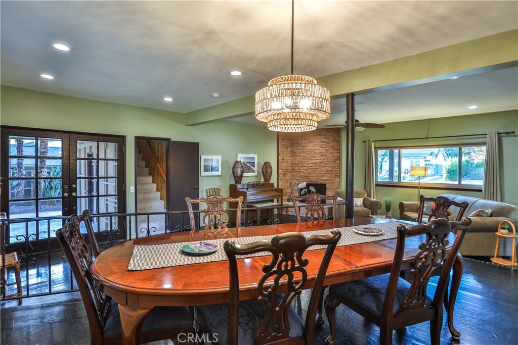 846 W 10th Street