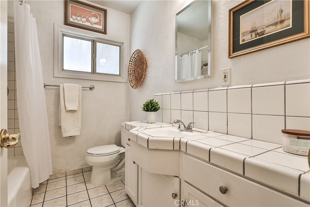 1680 Granada Place