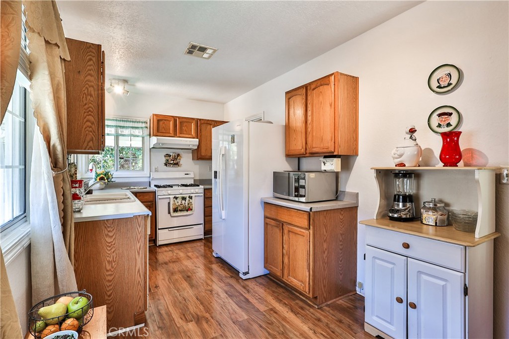 1680 Granada Place