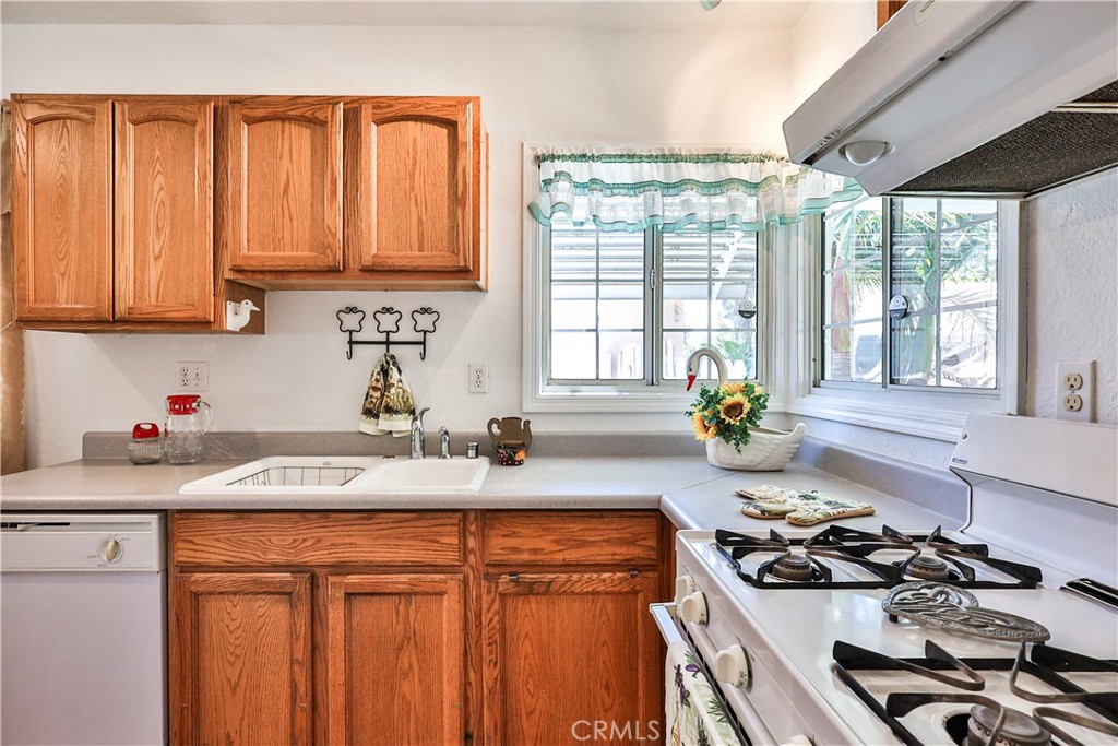 1680 Granada Place
