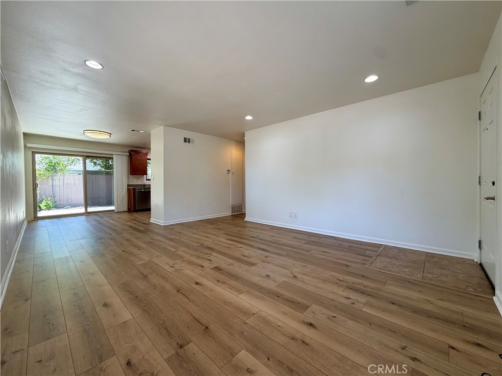 1365 Lafayette Road A